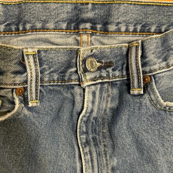 Levi's 505 Jeans Men 33 x 32 Relaxed Straight Leg light Wash Denim - Picture 3 of 8